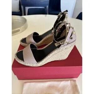 Valentino Garavani Rockstud Double Espadrille Wedge Sandals EU 40 10 Poudre Tan