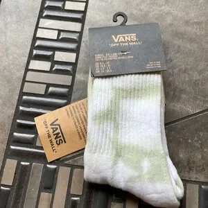 VANS “Off The Wall” Women’s Socks NWT