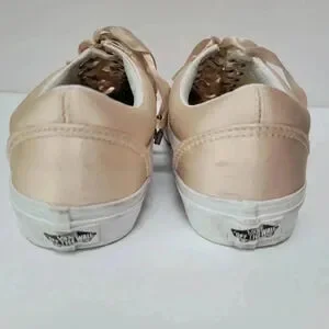 Vans Peach Satin Lux Old Skool Skater Sneakers W/Ribbon Laces Size 8.5