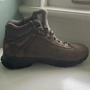 VASQUE {9M} Hiking Boot Brown 7420
