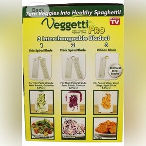 Veggetti Pro Table-Top Spiral Vegetable Cutter