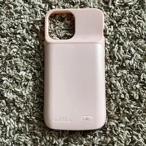 VELVET CAVIAR Charging Case