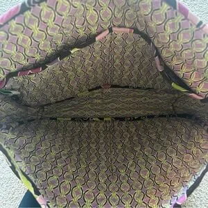 VERA BRADLEY‎ Crossbody Messenger Bag In Purple Punch