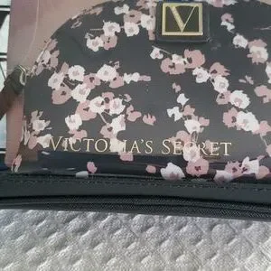 Victoria's Secret 3 Pc. Cosmetic Trio Make Up Train Clear Set NWT