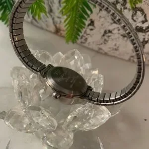 View Point Silver Tone Women's Watch Expandable Band