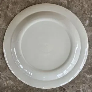 Vintage 13" Round Serving Plater