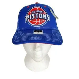 Vintage Adidas Embroidered Detroit Pistons NBA Basketball Climalite Base…