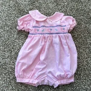 Vintage Allison Ann Baby Girl Embroidered Pink Hear Shortsleeve Romper 18M