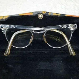 Vintage Cat Eye aluminum glasses
