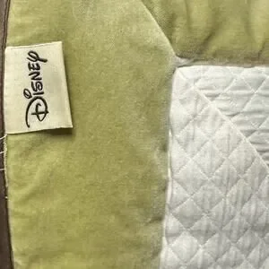 Vintage Disney Classic Pooh Velvet Embroidered Crib Comforter Blanket Baby