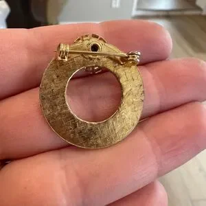 Vintage Gold Circle Brooch Gold Pin With Ruby Red Gem Detail Small