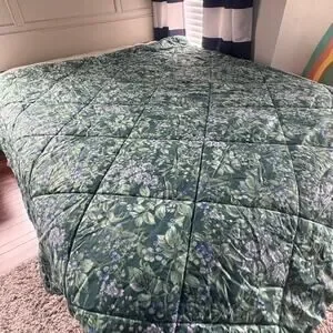 Vintage LAURA ASHLEY BRAMBLE BERRY Queen Reversible Comforter