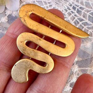 Vintage Matte Brushed Gold Serpentine Brooch