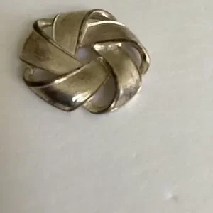 Vintage Napier Silver Plated Woven Ribbon Brooch Pin Classic Designer Signed