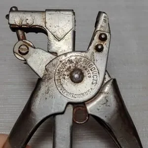 Vintage NEVA CLOG Products Model B-100 Plier Stapler ‎ VGC