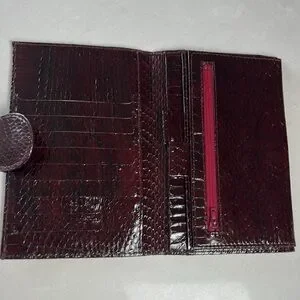 Vintage Purple Snake Skin Trifold Wallet W Snap Closure Credit Card Pockets