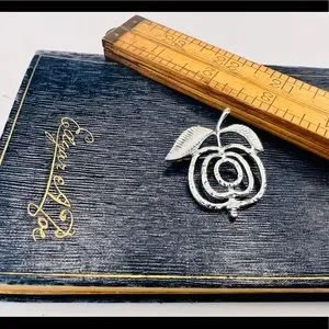 Vintage SARAH COVENTRY Silver Tone Apple Brooch Pin