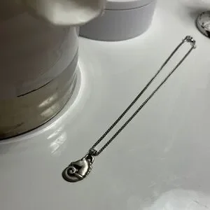 Vintage Southwestern Horse Silver Pendant Necklace / EUC Equestrian Necklace