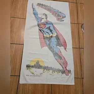 VINTAGE SUPERMAN BEACH TOWEL 1974 28X52