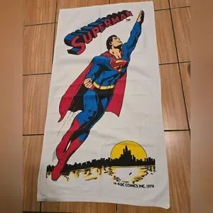 VINTAGE SUPERMAN BEACH TOWEL 1974 28X52