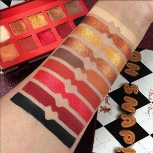 Violet Voss Oh Snap Eyeshadow Palette Brand New