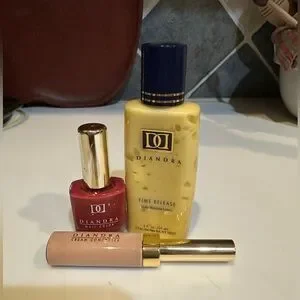 VTG DIANDRA MAKE-UP TRIO TIME RELEASE DAILY MOISTURE LOTION—2 Oz CREAM CONCEALER