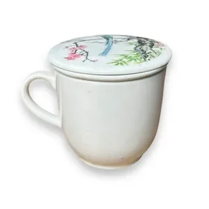 VTG JAPANESE TEA CUP BEAUTIFUL PORCELAIN INFUSED TEA CUP JAPANESE DECOR