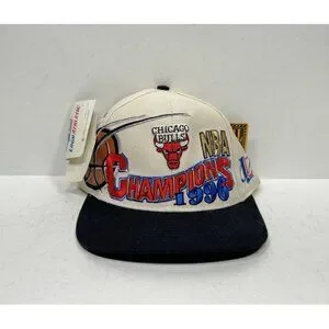 Vtg NWT Chicago Bulls NBA 1996 Champions Logo Athletic Locker Room Snapback Hat
