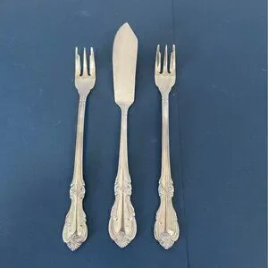 Vtg Stainless By Salem Victoria Pattern Serving Set Cocktail Fork Butter Knife