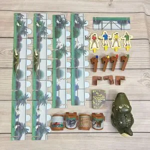 VTG The Crocodile Hunter Board Game 1999 Milton Bradley Steve Irwin - For Parts