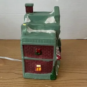Vtg Winter Valley Villages Toy Shop Store Christmas House Lighted Porcelain 1995