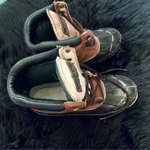 Weather Spirits Leather Waterproof Duck Boots Size 9
