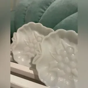White Glass Dish Indiana Vintage Milk Glass Colony Harvest Grapes Set Of 3