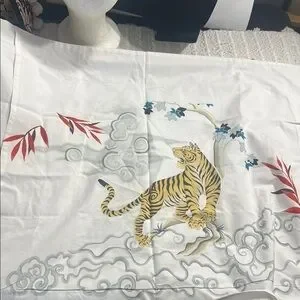 William Sonoma alden Tiger Printed Duvet Full/Queen Cover & 2 Standard Shams Set