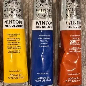 Winsor & Newton Winton Oil Paint Set Of 8 Large Paint Tubes. New