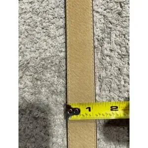 Women's Leather Belt Size Medium / Large Brown 1 1/8 Thick Brass Hardware 20607