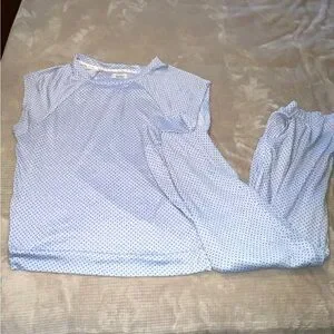 *Women's Nicole Miller Pajama Set M