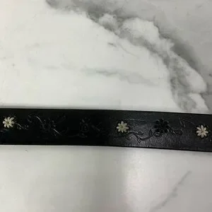 Youth Girls LEVI’S Black Leather Embroidered Belt