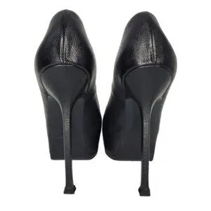 Yves Saint Laurent Tribtoo Pebbled Leather Platform Pumps