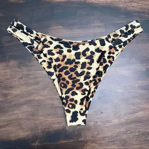 ZAFUL Side Cutout Animal Leopard Print Bikini Bottom Size Medium