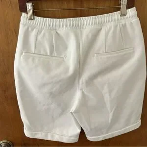 Zara Easy Care Jogger Oyster White Short. Size Small