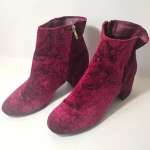 ZigiSoho Nydia Women's Size 9 Burgundy Velvet Brocade Style Zip Up Ankle Boots