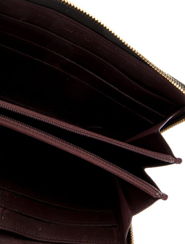 Chanel 2018-2019 Interlocking CC Logo Continental Wallet