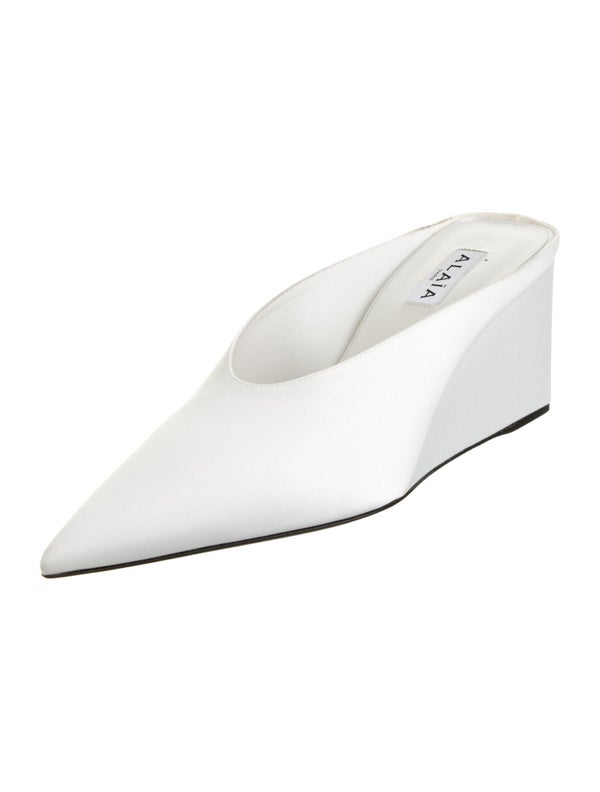 Alaïa Satin Mules