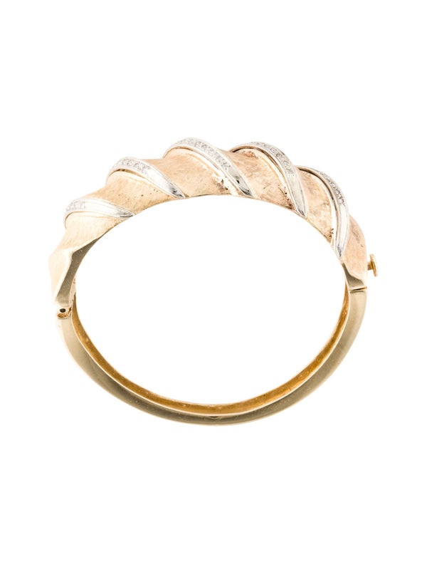 Bracelet 14K Diamond Fluted Hinged Bracelet