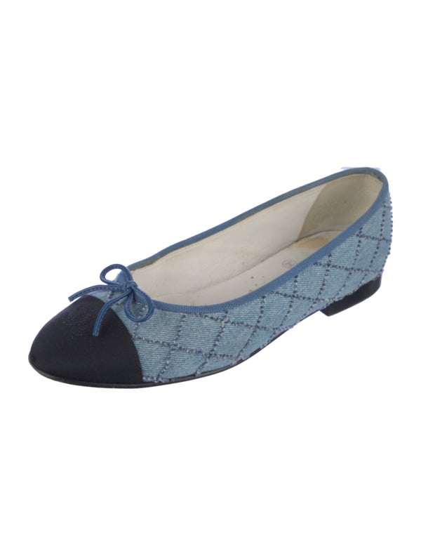 Chanel 2023 Interlocking CC Logo Ballet Flats