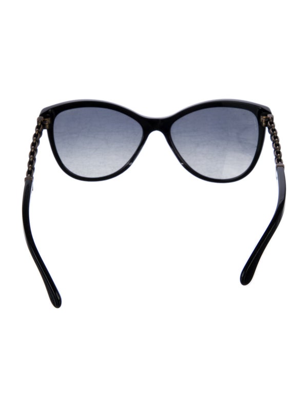 Chanel Interlocking CC Logo Cat-Eye Sunglasses