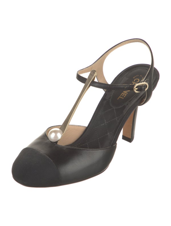 Chanel Interlocking CC Logo Leather T-Strap Pumps
