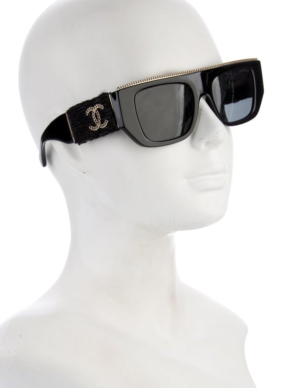 Chanel Interlocking CC Logo Wayfarer Sunglasses