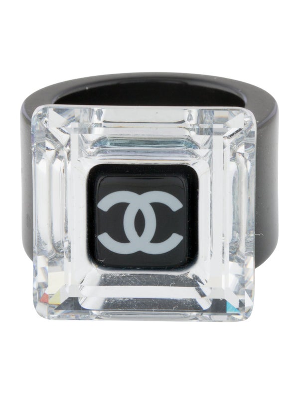 Chanel Strass & Resin CC Cocktail Ring